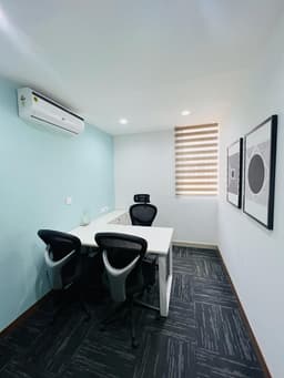 uploads/20241006/Noida_meeting_room6.jpg
