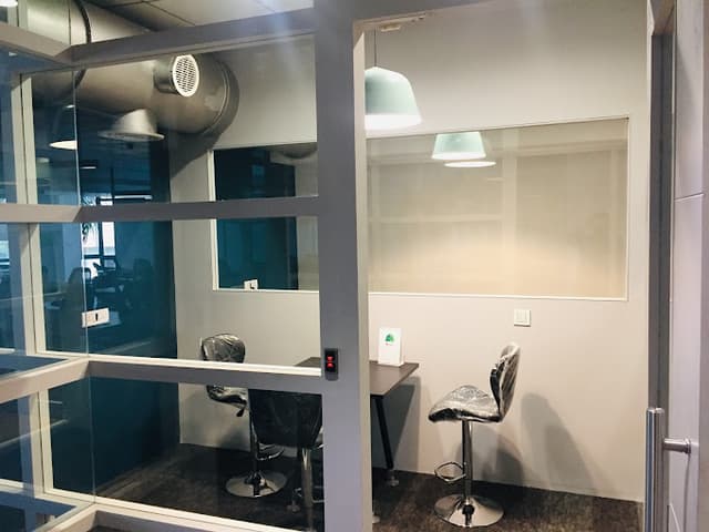Yesss Works, Ackruti Softech Park, Andheri-East
