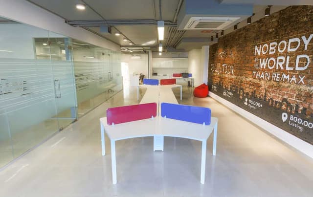 Divine Hub, Brahans Business Park, Andheri-East