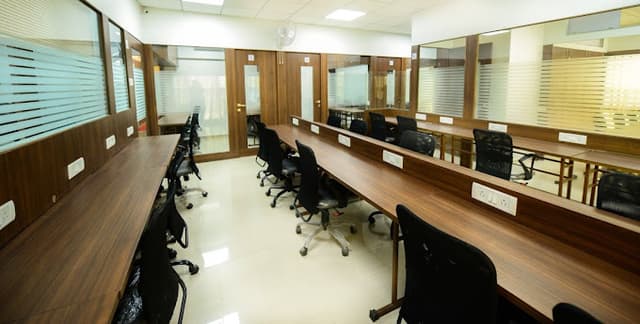 Gloria Business Centres, Dev Corpora, Cadbury-Junction