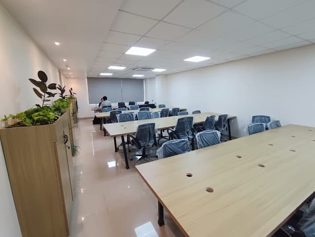 Collaborate Hub, Akshar Business Park, Vashi
