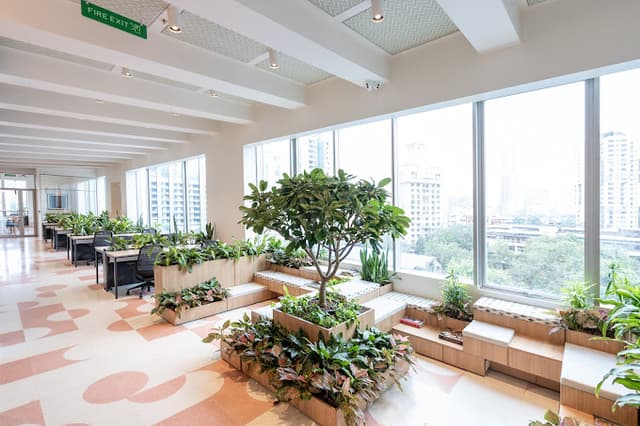 Dextrus, Peninsula Towers, Lower-Parel