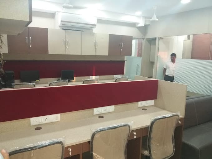 https://api.cohubindia.com/assets/uploads/20240308/Interior_(2).jpeg