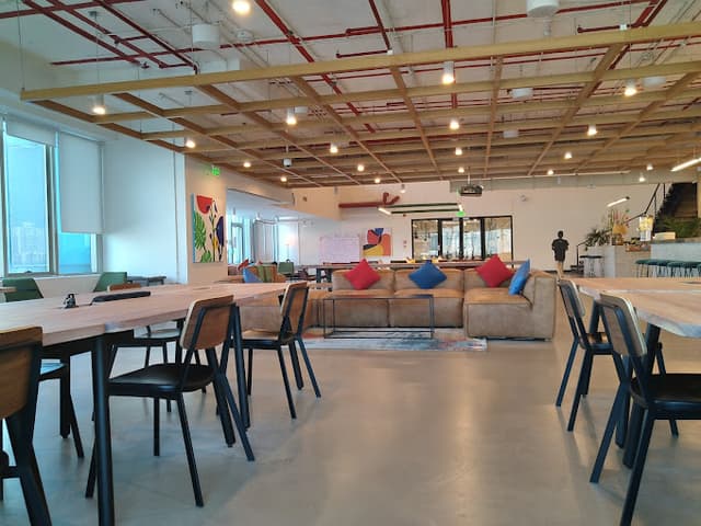 WeWork, 247 Park, Vikhroli