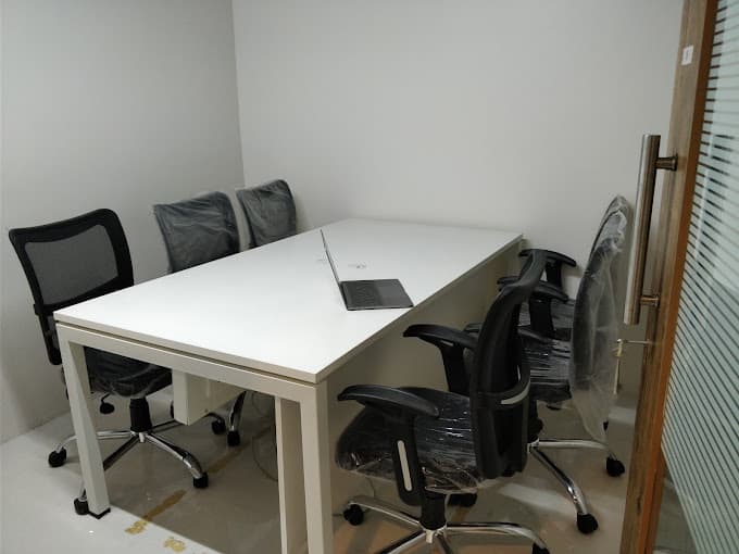 https://api.cohubindia.com/assets/uploads/20240330/2017-12-28.jpg