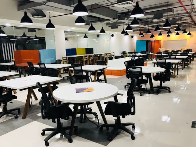 SECTOR 7 WORKSPACES PVT. LTD, Town Square Shopping Center, Viman-Nagar