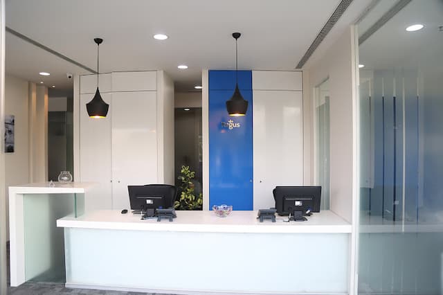 Regus, Sky Vista, Viman-Nagar
