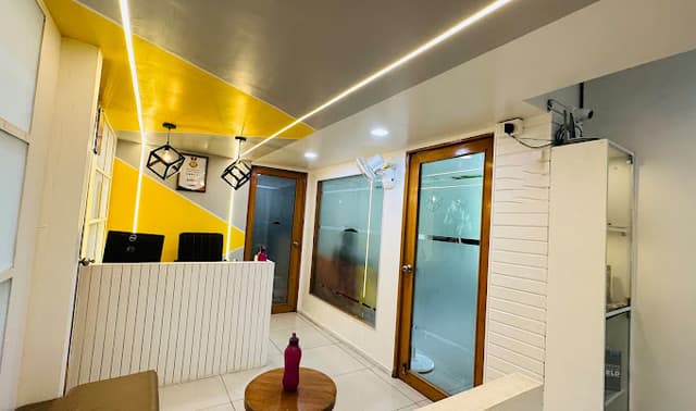 Qubix CoWorking Space, Sarita Tarang Complex, Shivaji-Nagar