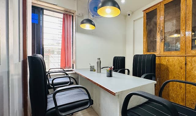 Qubix CoWorking Space, Sarita Tarang Complex, Shivaji-Nagar