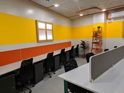 uploads/20240406/Dedicated Desk (ladder).jpg