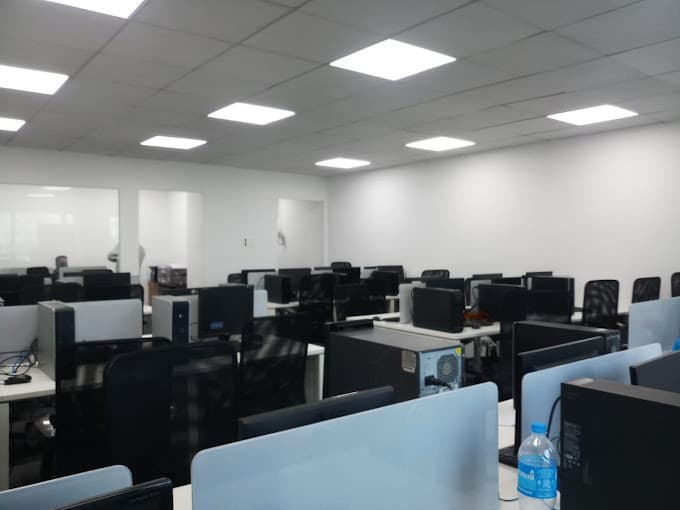 https://api.cohubindia.com/assets/uploads/20240406/spacehub3.jpg