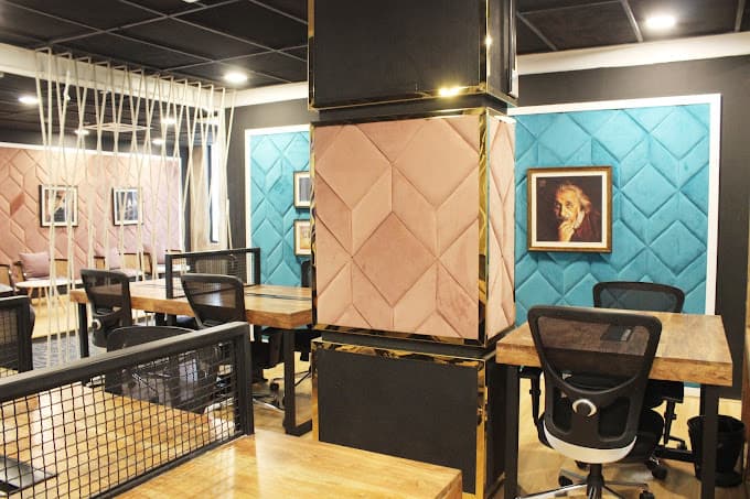 https://api.cohubindia.com/assets/uploads/20240407/3_Coworking_4.JPG