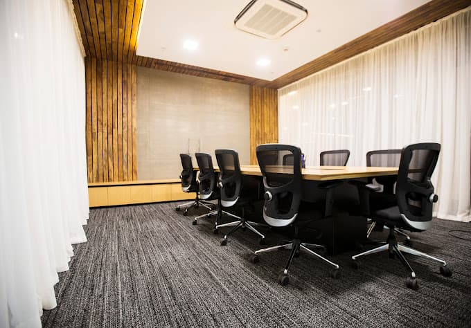 uploads/20240407/8_meeting room_1.jpg
