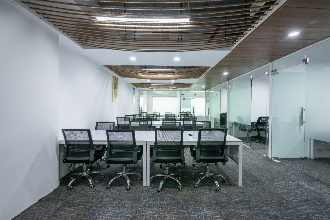 https://api.cohubindia.com/assets/uploads/20240421/Segment Spaces and Infra Pvt Ltd ,.,.jpeg