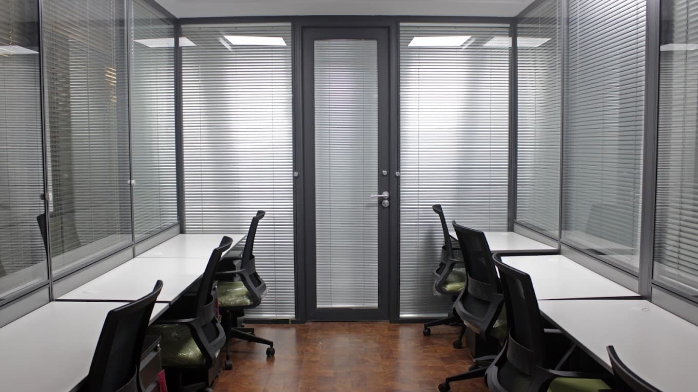 https://api.cohubindia.com/assets/uploads/20240523/Coworking in Vashi Proxima.jpg