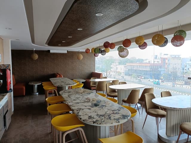 Cubispace, JSV Hyundai, Gomti-Nagar