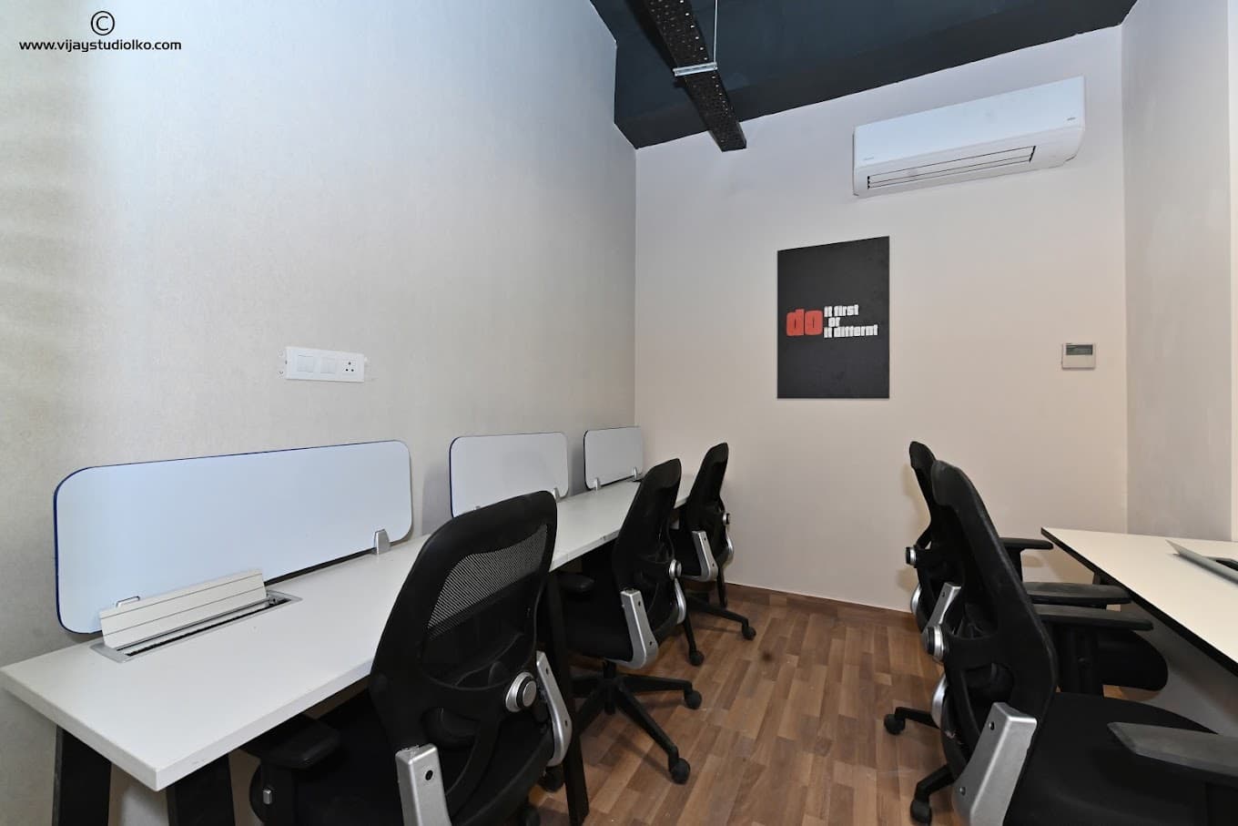 uploads/20240722/Coworking_in_lucknow5.jpg