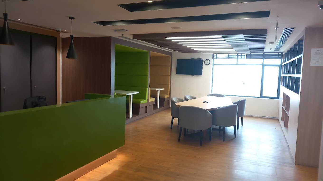 https://api.cohubindia.com/assets/uploads/20240722/Coworking_in_lucknow7.jpg