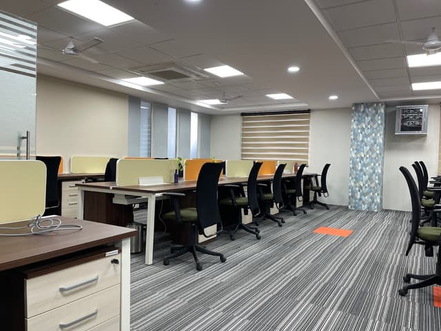 Cubispace, JSV Hyundai, Gomti-Nagar