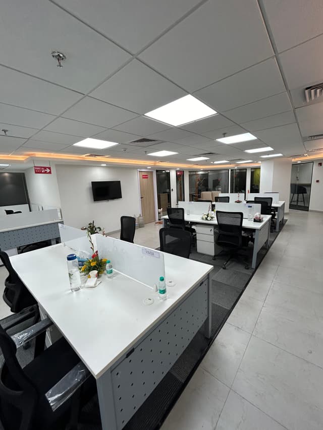 Incuspaze, Shalimar Iridium, Gomti-Nagar