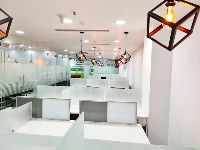 Knovatik, Cyber Heights, Gomti-Nagar