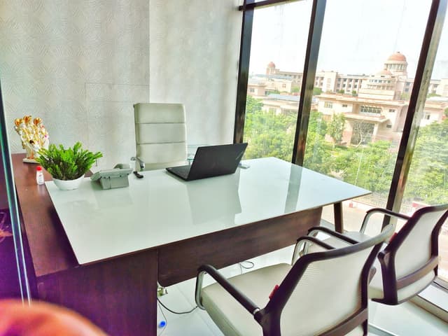 Knovatik, Cyber Heights, Gomti-Nagar