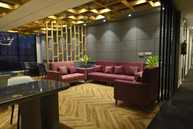 Vision Spaces, BBD Viraj Tower, Gomti-Nagar