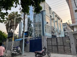 uploads/20240827/coworking_Noida.jpg