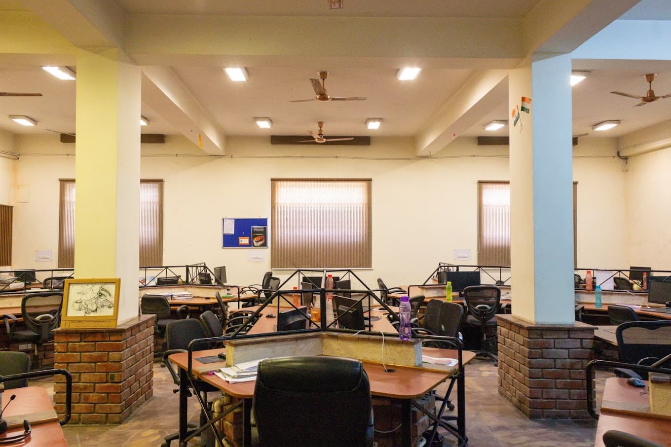 https://api.cohubindia.com/assets/uploads/20240917/Virtual_office_in_Noida.jpg