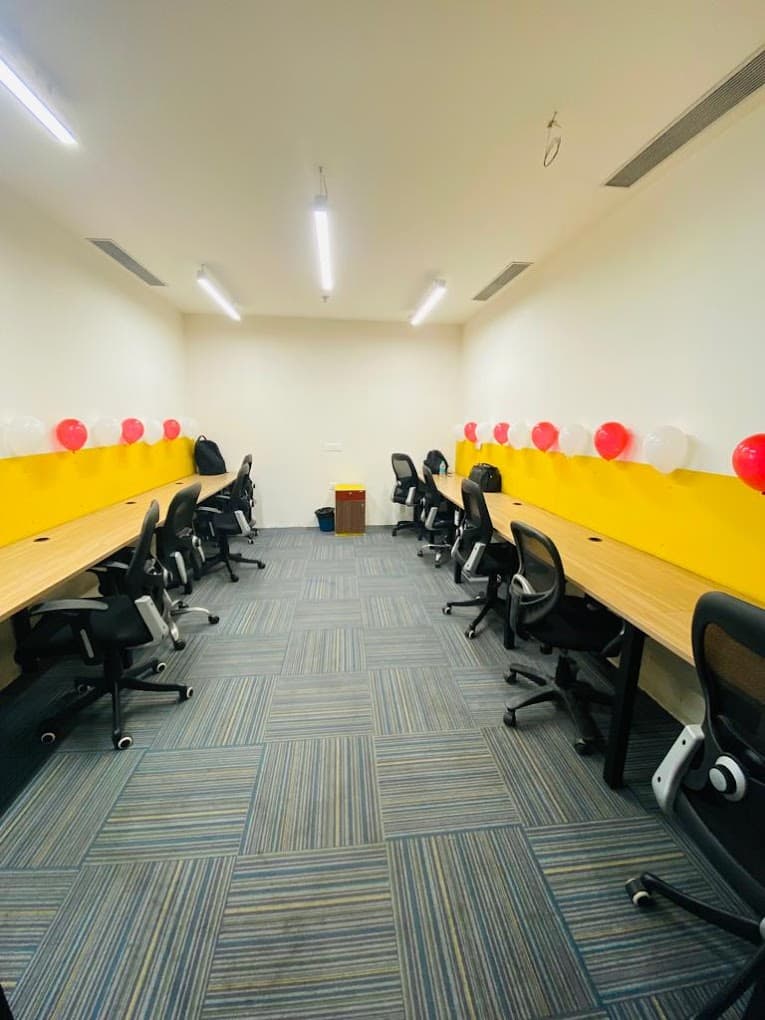 uploads/20241006/Noida_meeting_room7.jpg